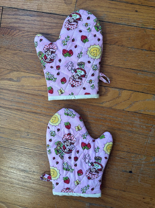 Oven Mitt, Strawberry Shortcake
