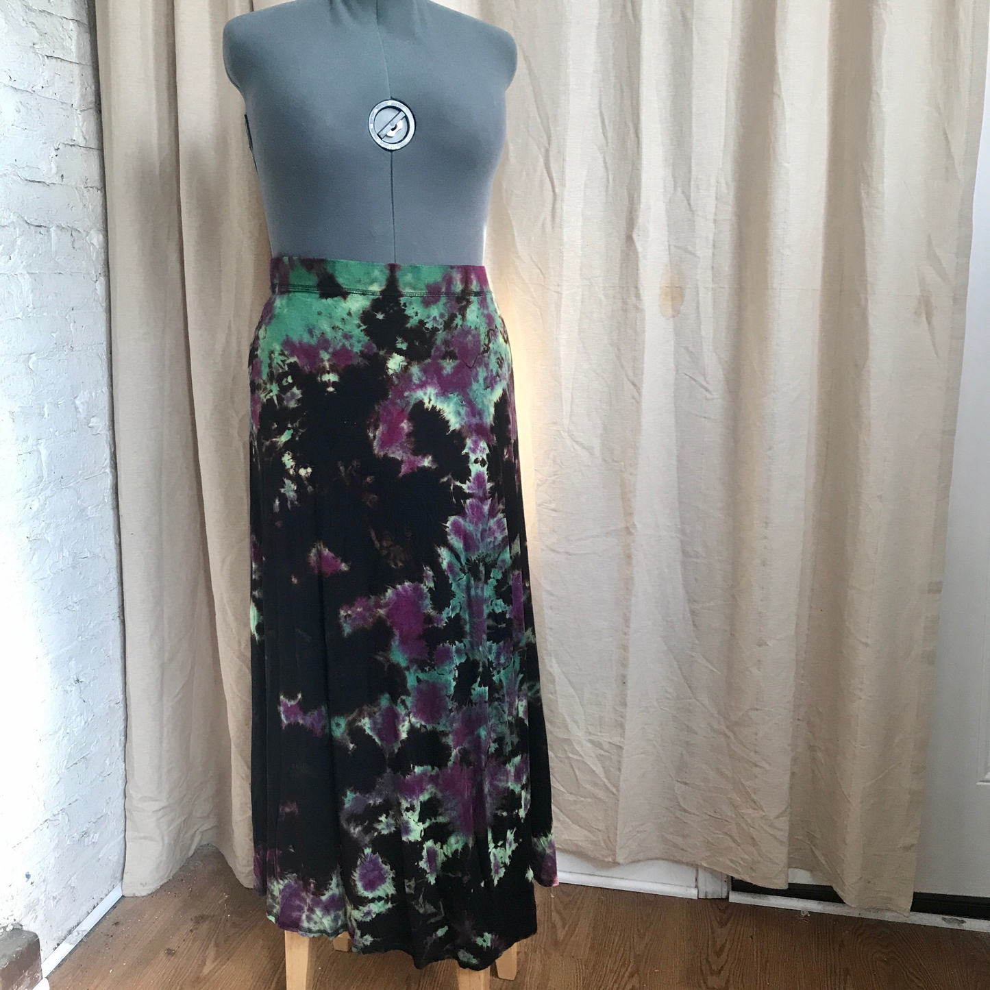Skirt,  XL Tie dyed, Upcycled Old Navy